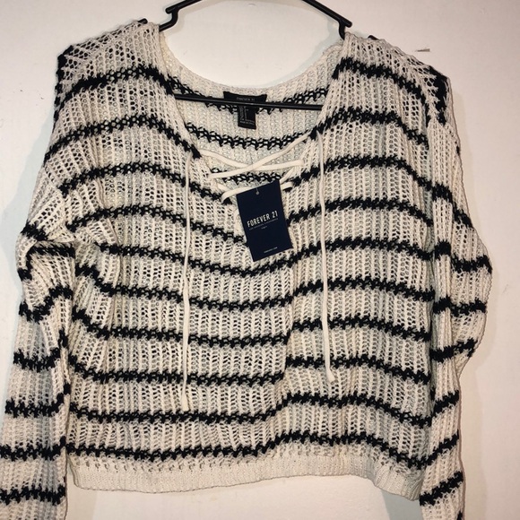 Sweater top - Picture 1 of 2